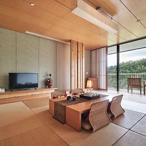 Japanese-Style Suite Mountain View